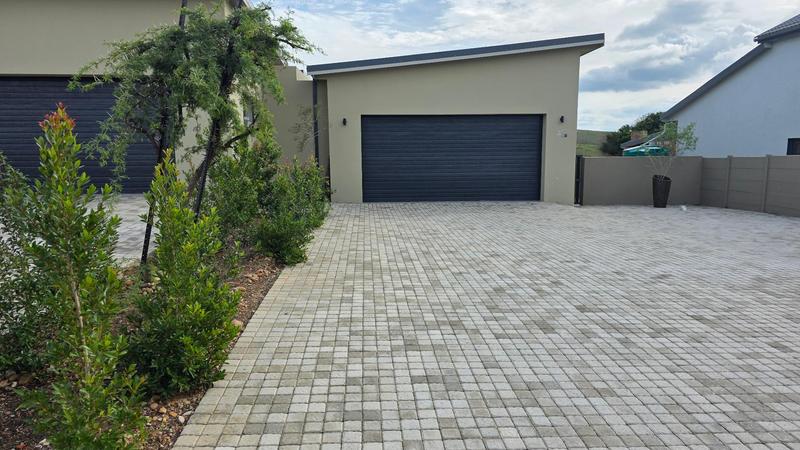 3 Bedroom Property for Sale in Hartenbos Heuwels Western Cape